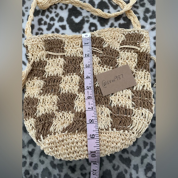 Lu & Elle The Sundrift Tassel Bucket Bag Handwoven Natural Tones Checkered - Picture 12 of 17